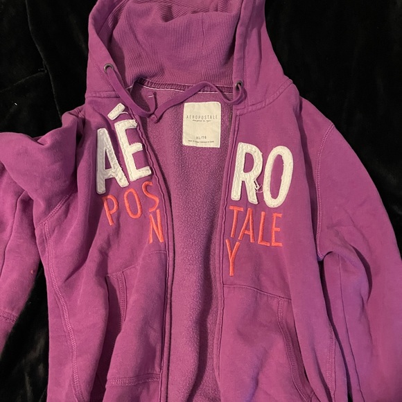 Closet clean out - Picture 1 of 1